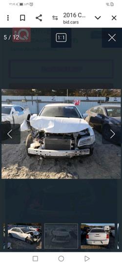 کرایسلەر 300